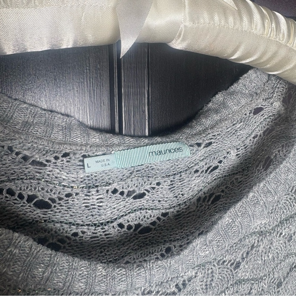 Maurices Gray Open Knit Lightweight Sweater Size Large - Picture 2 of 10